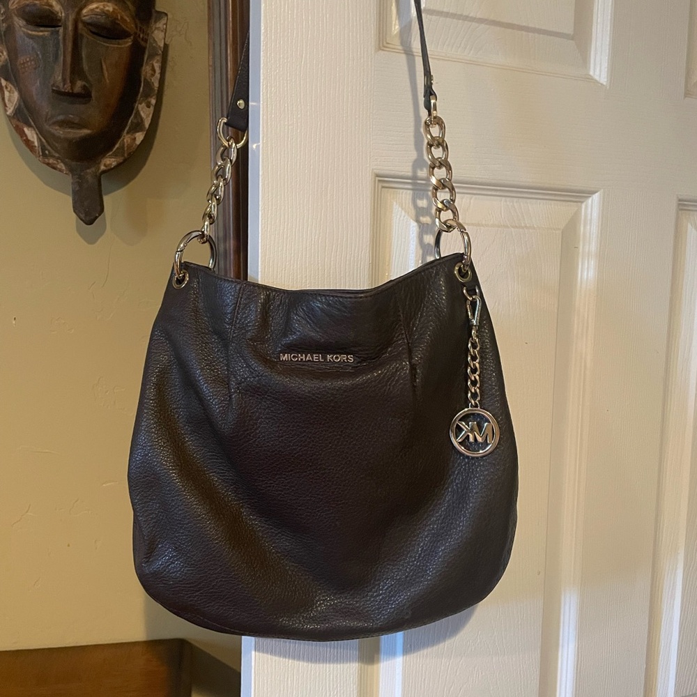 Michael Kors Brown Leather Shoulder Bag with Gold Hardware - Picture 3 of 6